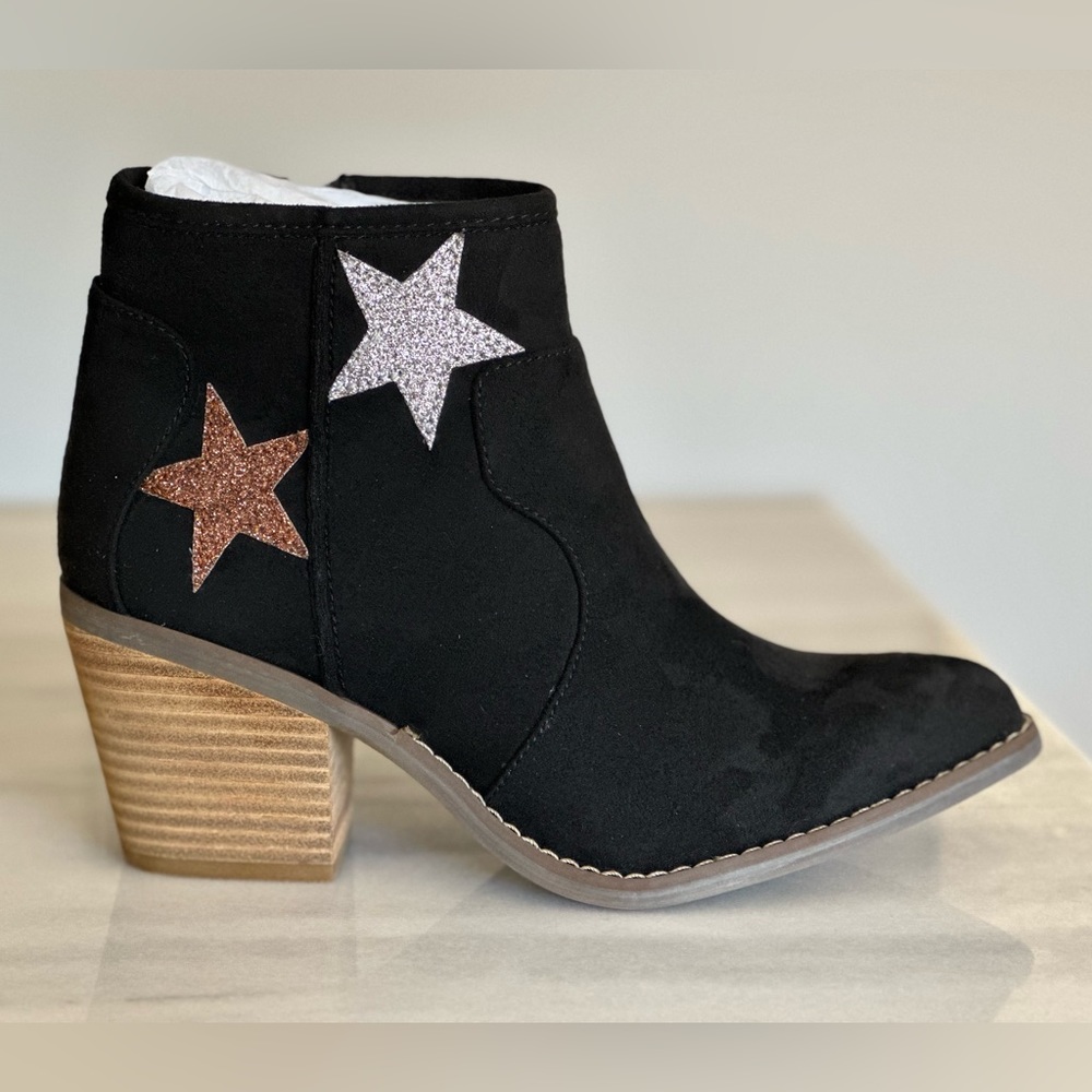 Black soft suede like Nashville bootie with silver and rust glitter stars 7M